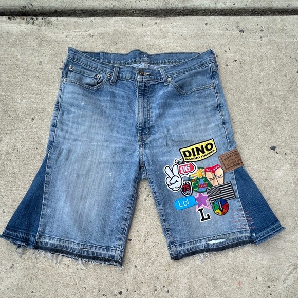 CUSTOM LEVIS FLARED JORTS